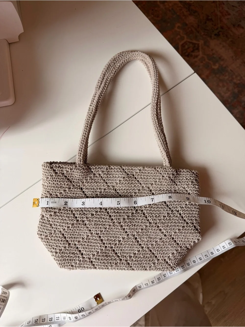 Vintage Woven Shoulder Bag in Beige